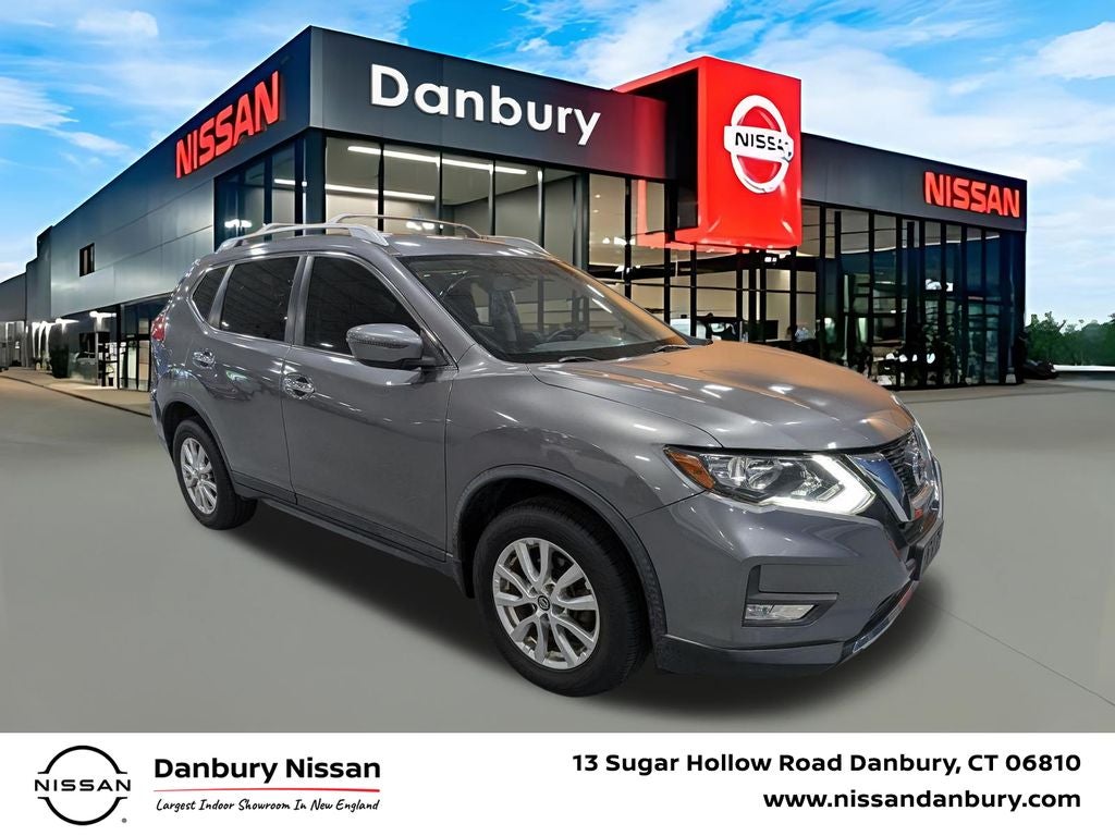 2017 Nissan Rogue SV in Gun Metallic — front three-quarter view